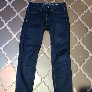 American Eagle Cropped Jeans 🥰